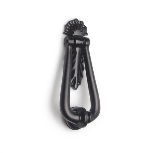 Castelion® kleiner schwarzer viktorianischer Schlaufe Türklopfer - Bild 4 von 4