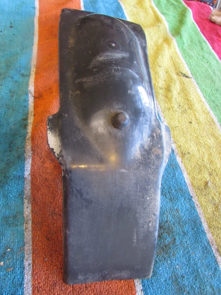 Guardabarros interior trasero Honda XL75 1977 Foto 4 de 4