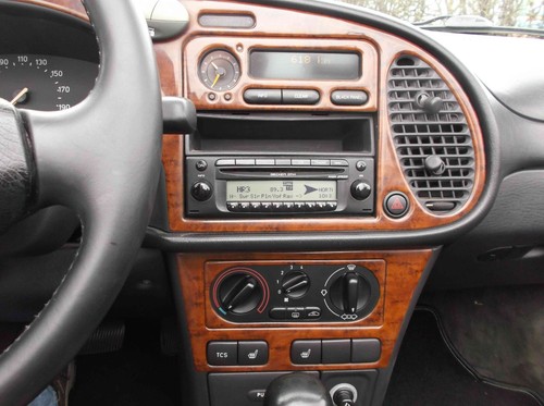 Saab 900 II Cabriolet 2,5 ltr V6, Zahnriemen neu, TüV 06/2026, wenig km - Bild 12 von 23