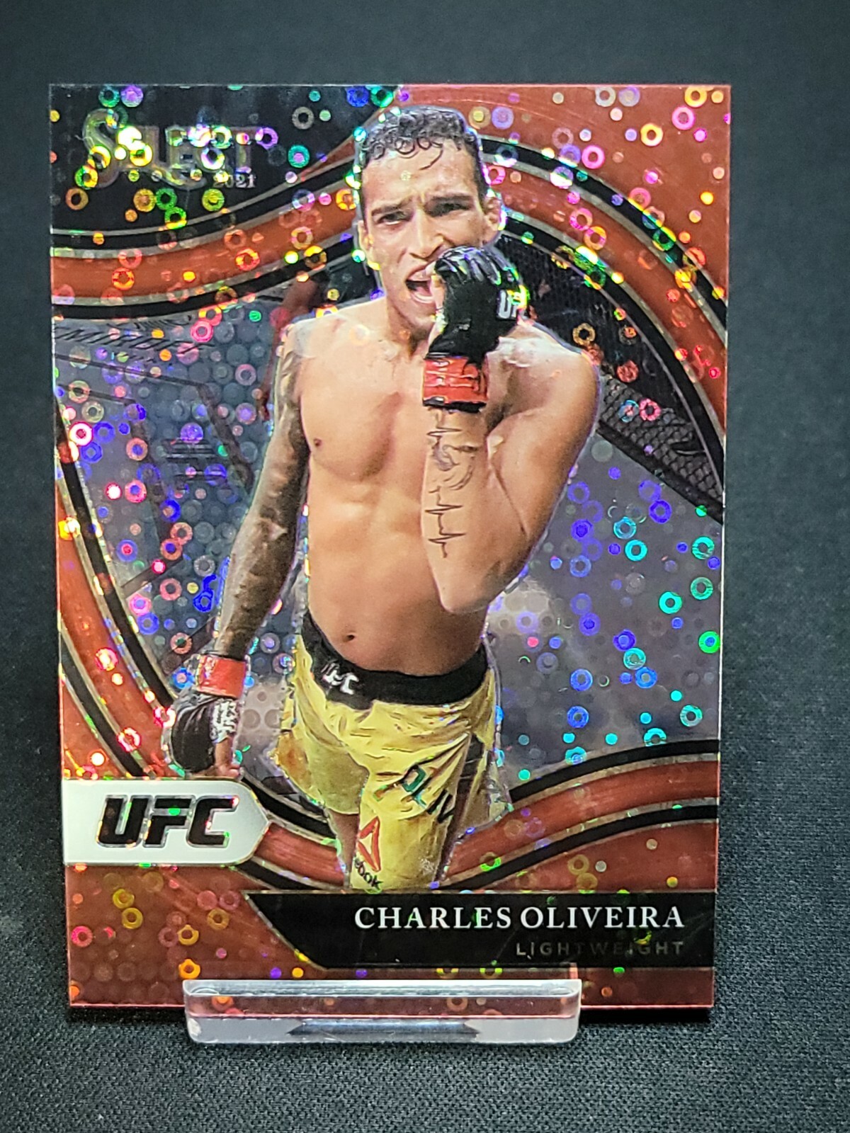 2021 Charles Oliveira UFC SELECT OCTAGONSIDE RED DISCO PRIZM REFRACTOR SP # /199