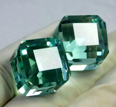 FlawlessCertified 500 Ct Natural Swiss Green Topaz Cube Cut 2 Pcs Loose Gemstone