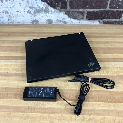 IBM ThinkPad Retro Gaming Laptop Pentium M 1.30GHz 1GB RAM (Windows XP Pro) - Picture 5 of 11