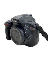 Nikon SLR DSLR Digital Camera D3300 18-55 VRII Lens Kit Black Used