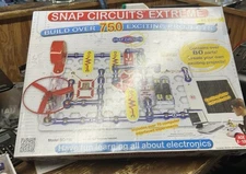 OPENED BOX Elenco Electronics Snap Circuits Extreme 750 Experiments Kit (SC750)