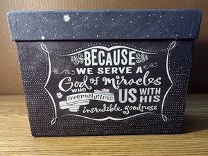 Dayspring Greeting Card Organizer Box w/a Religious Quote, Excellent Condition
