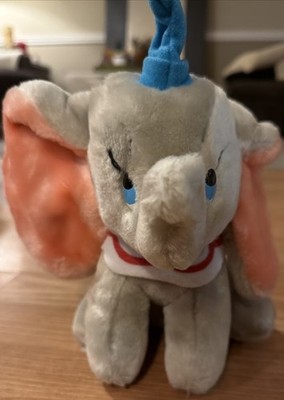 Vintage early 80's Dumbo Dinsey park exclusive plush 10in