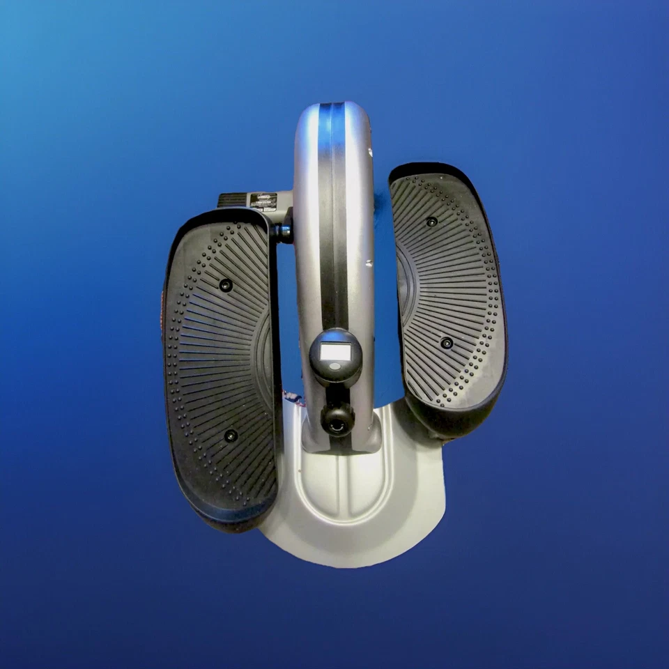 STAMINA InMOTION E1000 COMPACT ELIPTICAL MACHINE 55-1610 CARDIO NEW OPEN-BOX - Image 2 of 4