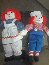 RAGGEDY ANN AND ANDY DOLLS ( SET )