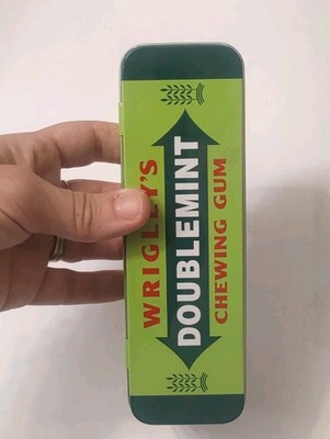 Vintage Wrigley s Doublemint Chewing Gum Metal Tin Empty Green Storage Case
