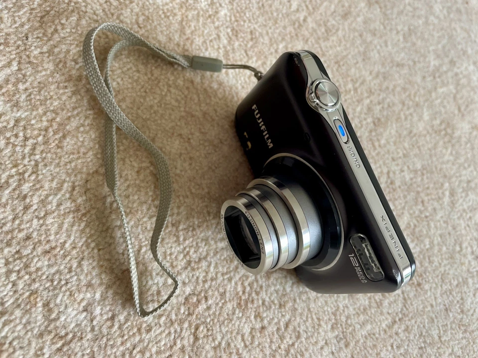Fujifilm FinePix JZ300 Digital Camera 12MP, 10x Optical Zoom, Black With Sd Card, photo 3 of 5