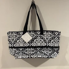 Thirty-one Expandable Tote - NEW With Tags Never Used- Zips Or Unzips As Needed