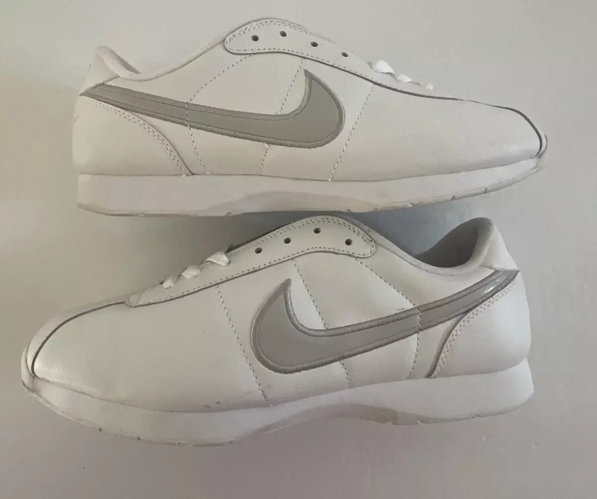 white nike cheerleading shoes