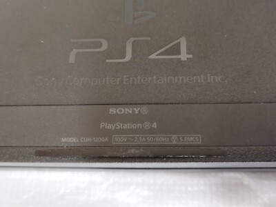 Sony PlayStation 4 PS4 CUH-1200A 500GB Jet Black w/games Excellent