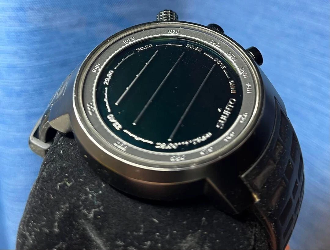 Good SUUNTO ELEMENTUM TERRA ALL BLACK SS016979000 Quartz Premium