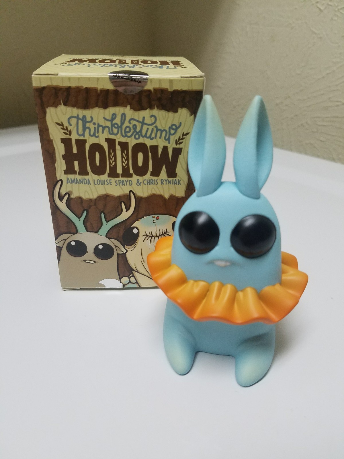 CARDBOARD SPACESHIP THIMBLESTUMP HOLLOW PIPPET VINYL FIGURE (NEW