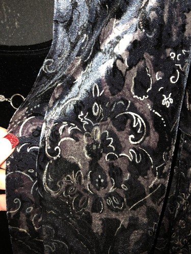 Women’s Elementz Large Velvet Cardigan Silver Built In Velvet Top Layered Look - Picture 2 of 5