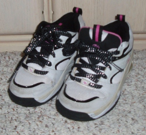 pink and white heelys