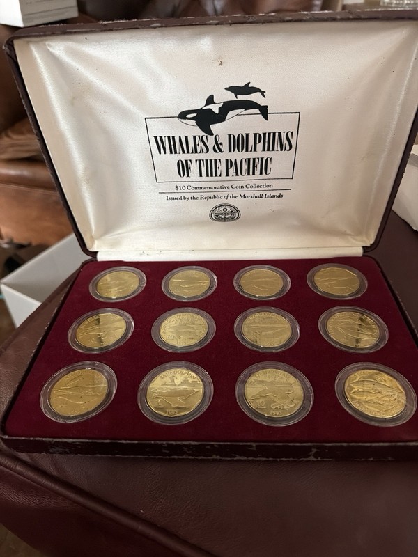 Whales & Dolphins of the Pacific $10 Gold Commemorative 12-Coin Set 1999