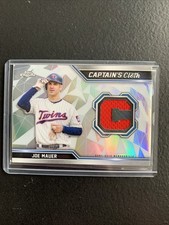 2021 Topps Chrome - Captain's Cloth Relics Joe Mauer #CCR-JM (MEM)