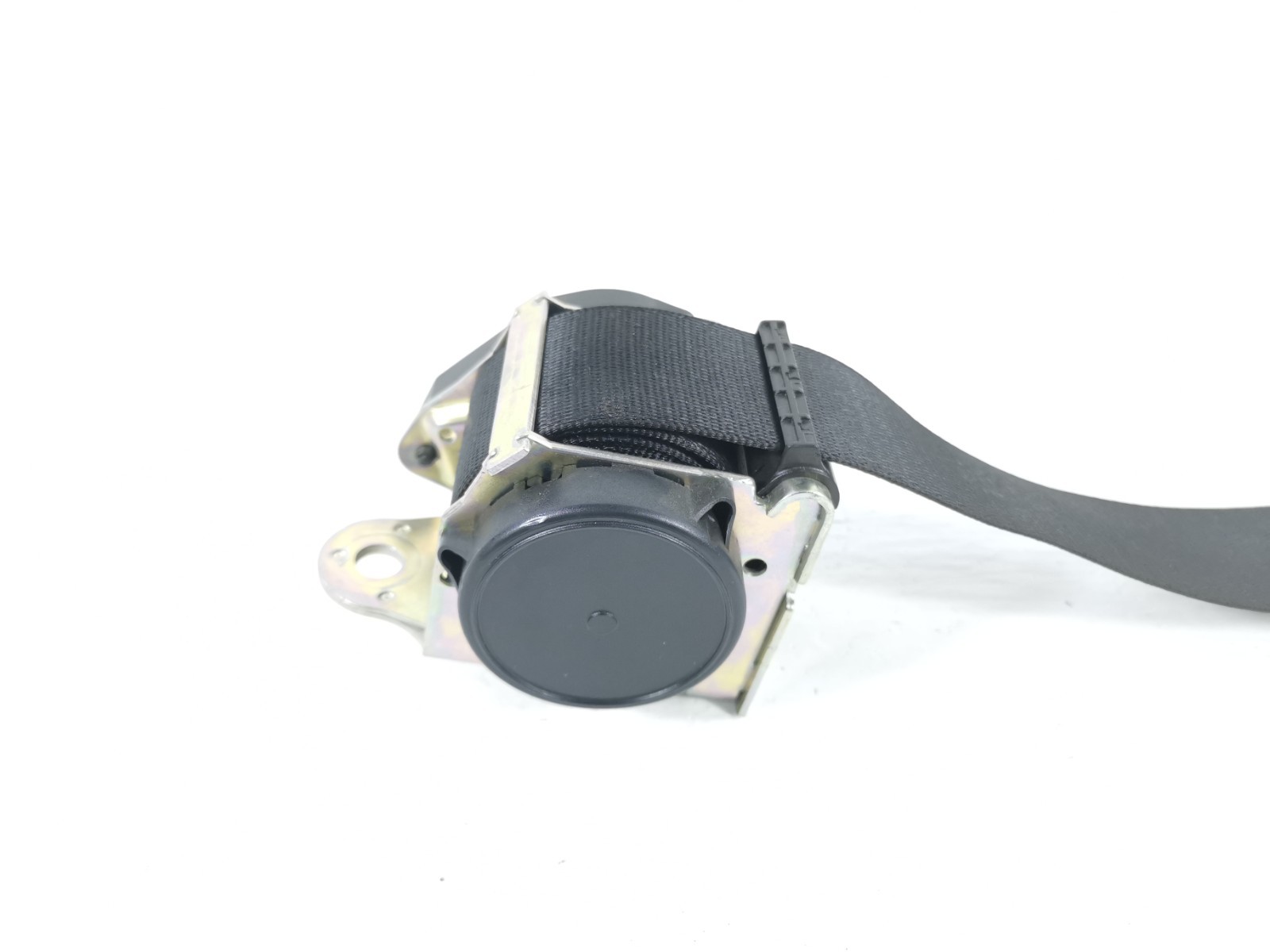Maserati Ghibli 3.0 2016  Rear Center Seat Belt Retractor 670017440 OEM
