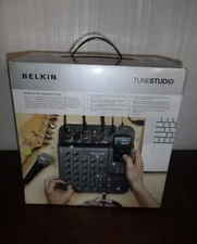 Belkin TuneStudio Portable Digital Multitrack Recorder For Ipod FBZ109 V /Clean