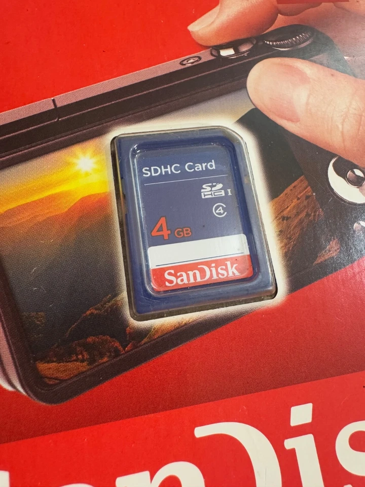 SanDisk SDHC Card 4GB Full HD For Picture and Video - Image 2 of 4