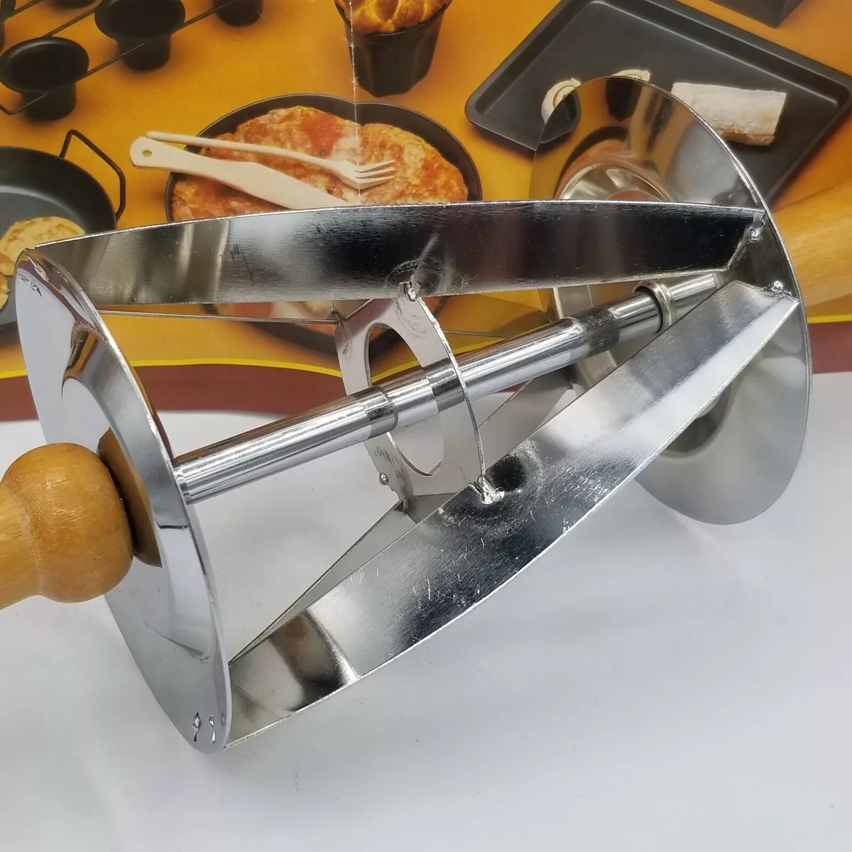 Pastry & Croissant Cutter, Stainless Steel w/ Wood Handles