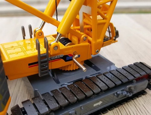 1/120 Scale XCMG XGC260 Crawler Crane Diecast Model Toy Collection Gift - Picture 6 of 7