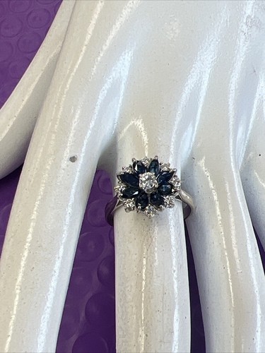 💎 18K White Gold .55 Ctw VS Diamond & Blue Sapphire Ring Size 8.75 - Picture 2 of 10