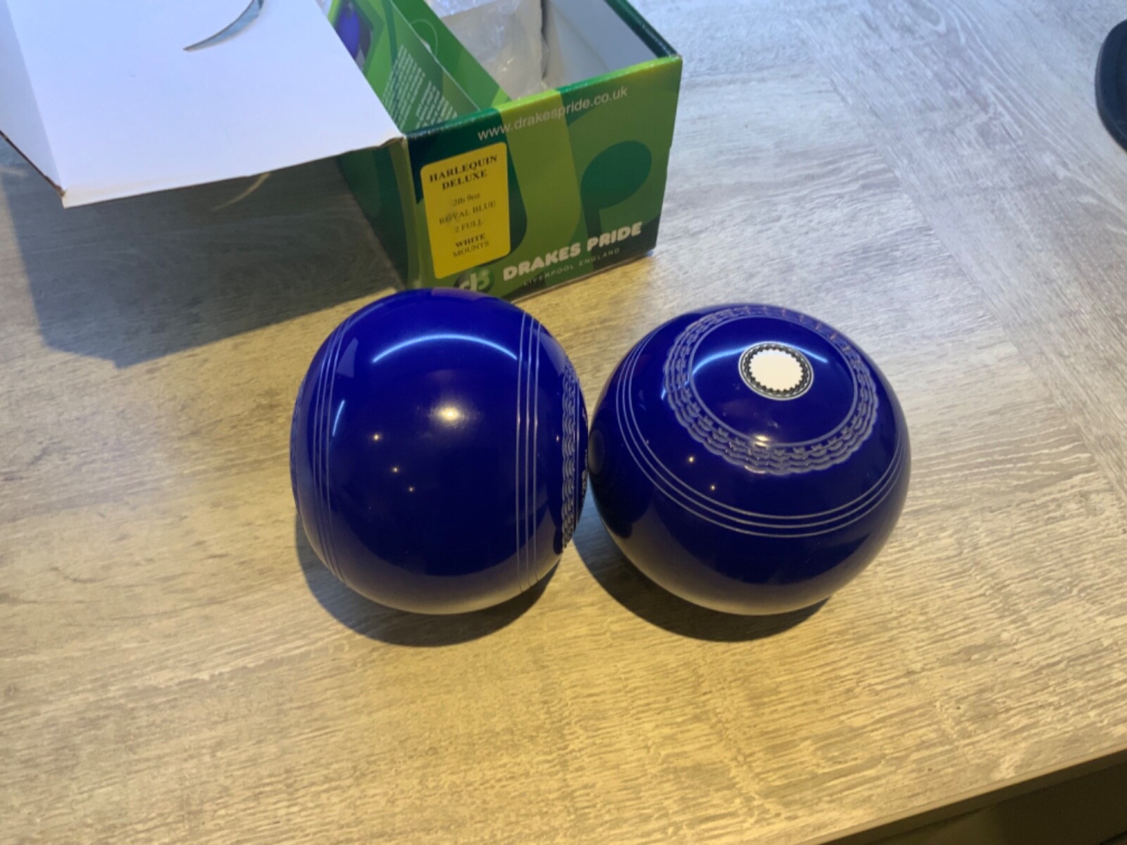 Drakes Pride Harlequin Deluxe Dark Blue Crown Green bowls 2lb 09oz eBay