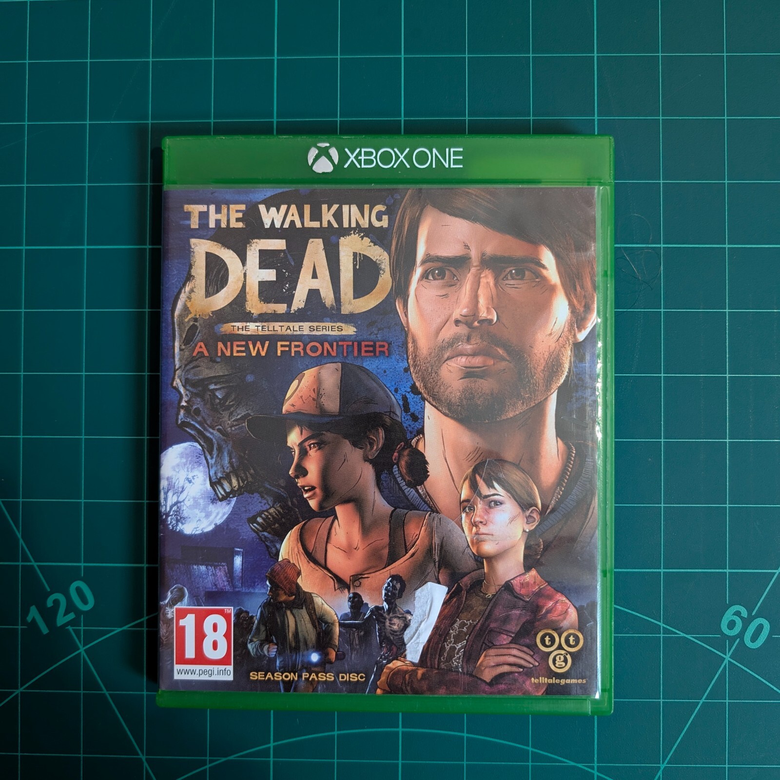The Walking Dead: The Telltale Series: A New Frontier (Xbox One) PEGI 18+