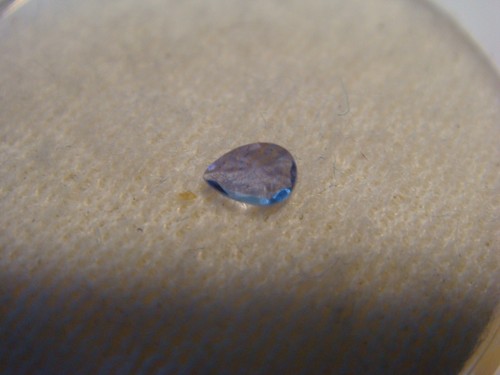 Tanzanite Pear Cut Gemstone 3.5 mm x 2.5 mm 0.15 carats Natural Gem - Foto 3 di 4