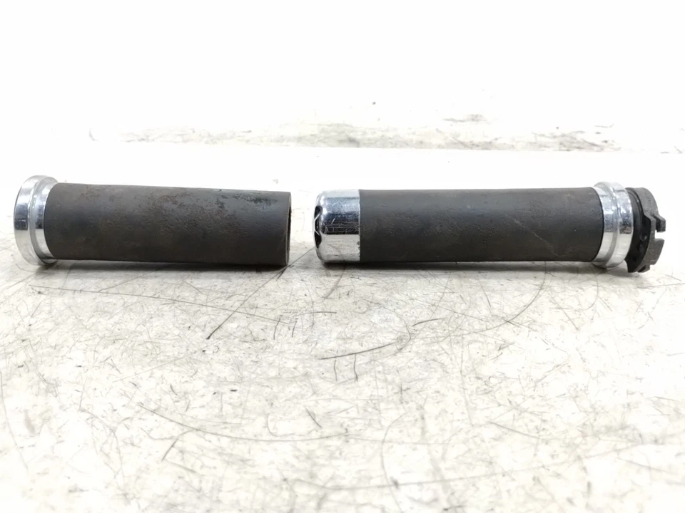 Tubo de acelerador Victory V92 SC 2000 00 y empuñadura Foto 3 de 4