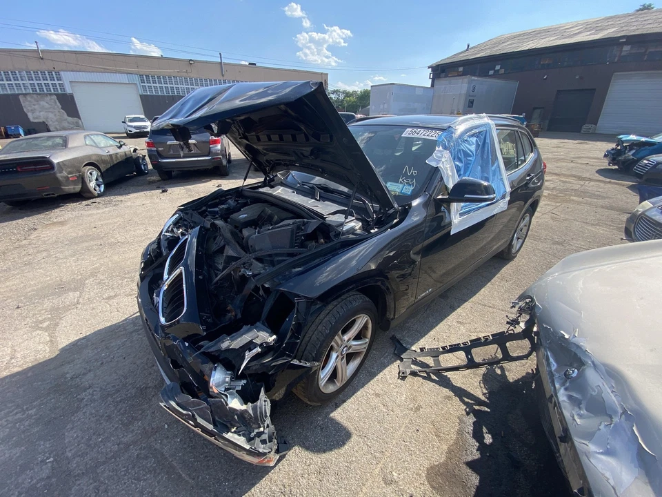 Used Deck Lid fits: 2014 Bmw X1 w/o privacy tint glass w/o camera Grade A - Image 4 of 4