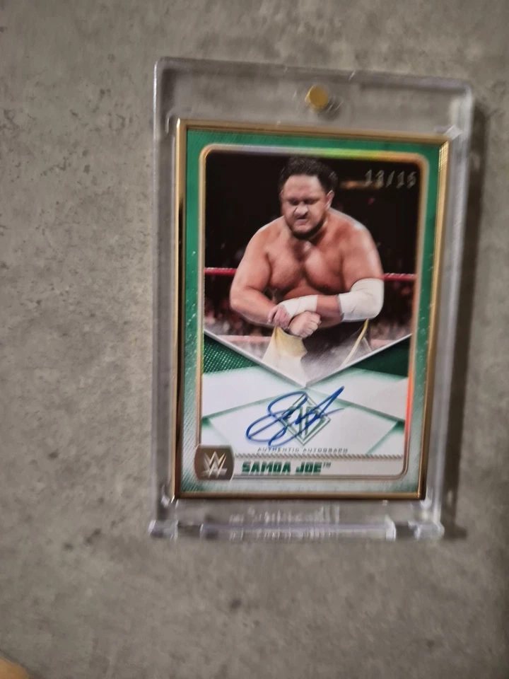 2020 Topps WWE Transcendent Auto SAMOA JOE Gold Framed 13/15 AUTOGRAPH GREEN - Image 4 of 4