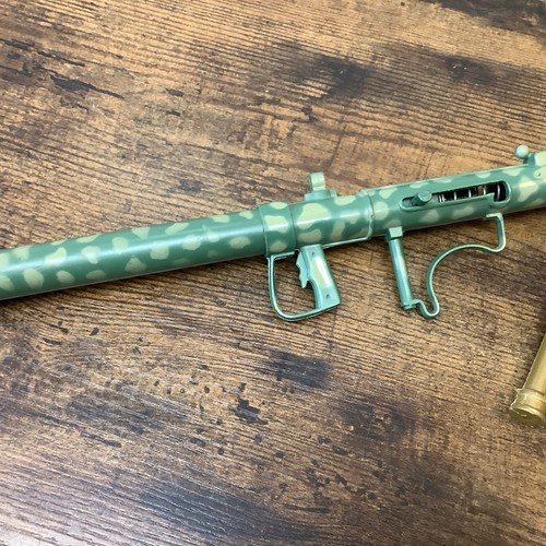 VINTAGE ACTION MAN BAZOOKA GUN WITH 2 SHELLS AMMO ORIGINAL 1960s - Picture 5 of 5