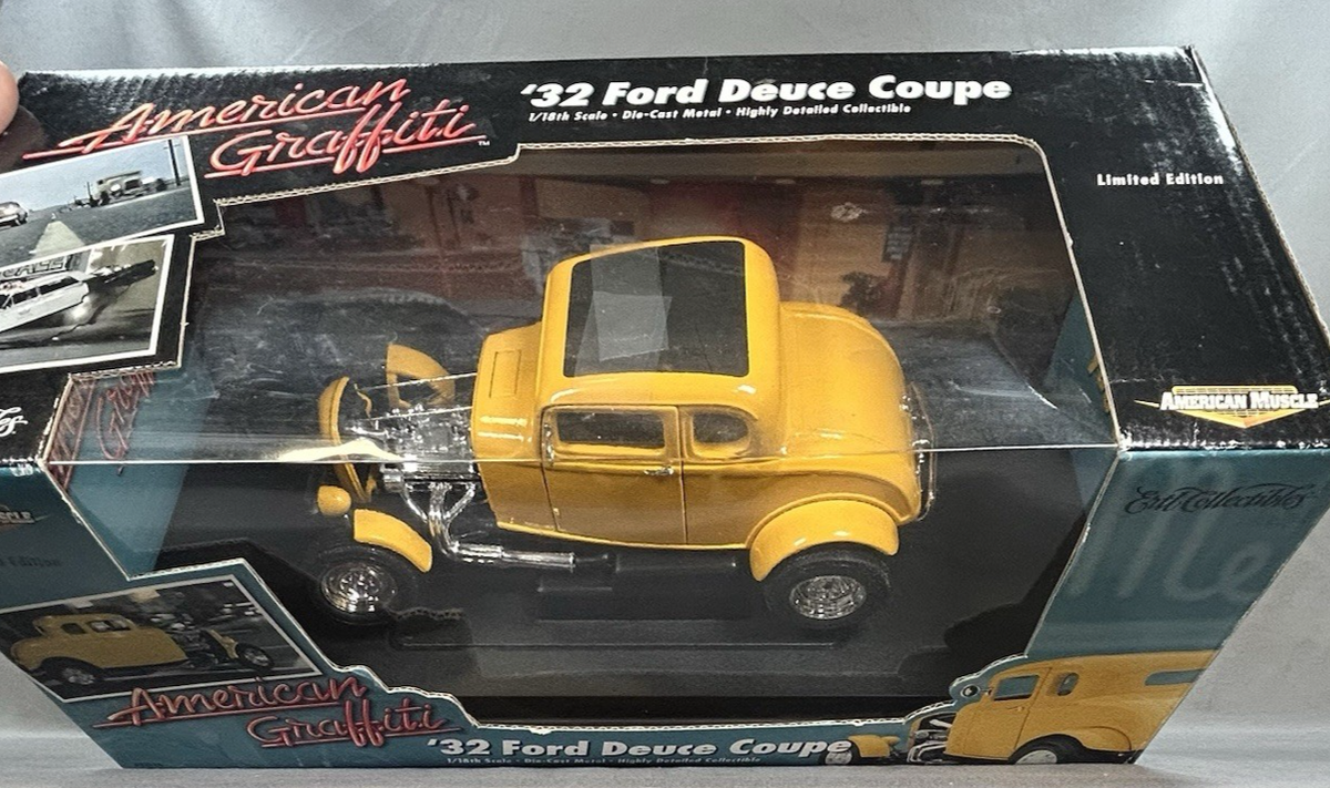 Ertlアーテル/'32Fordフォード Deuceデュース アメグラ 1/18 ERTL 1932 FORD DEUCE COUPE AMERICAN GRAFFITI 1/18 LIMITED EDITION