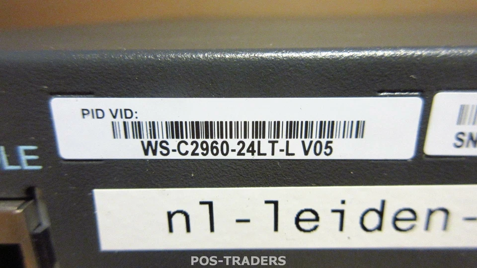 Cisco WS-C2960-24TC-L V05 24x 10/100 Gigabite + 4 SFP ports switch - Image 4 of 4