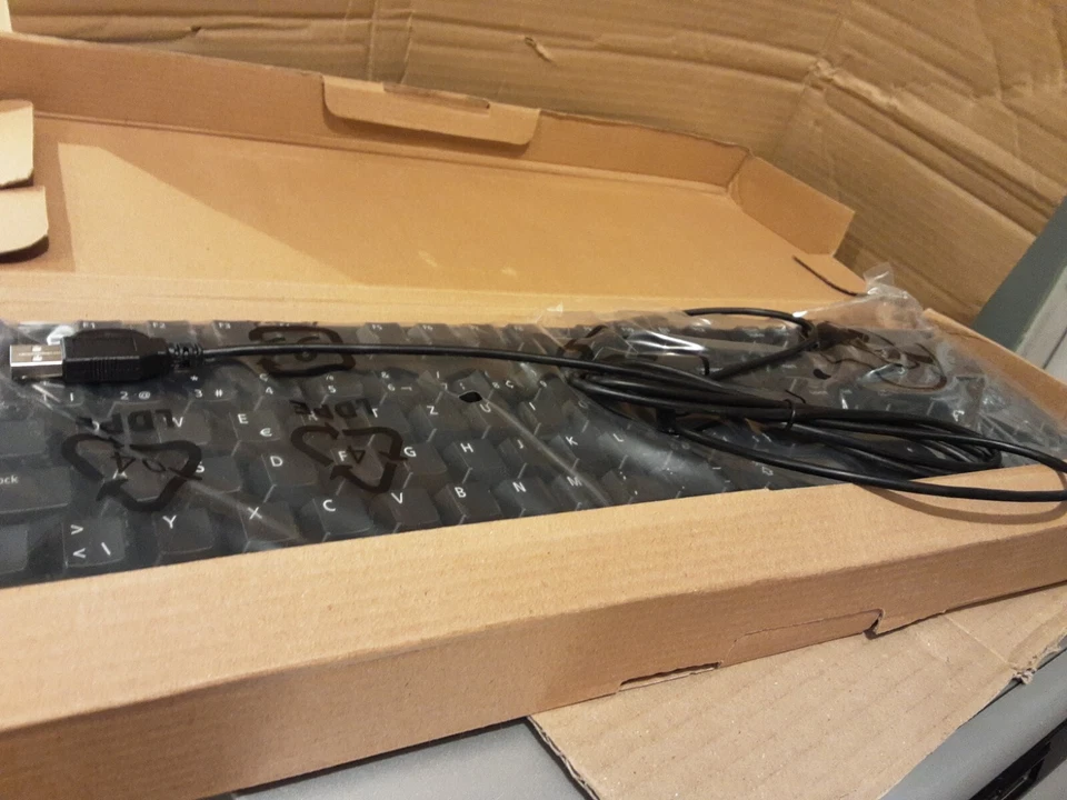 Dell L30u D10 USB Keyboard Swiss German 0N256 - Image 4 of 4