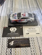 2023 1/24 Autographed Kevin Harvick Indy Race Version Diecast Car - Elite