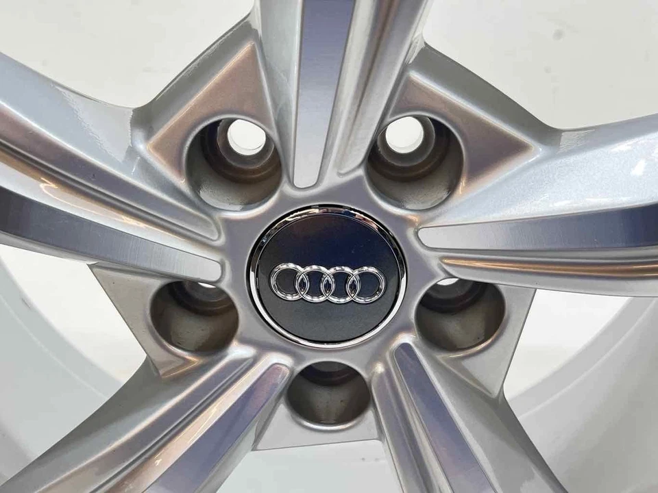 Llanta premium Audi Q5 2018-2020 aleación 19X8J ET39 OEM Foto 2 de 4