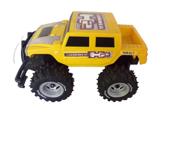 Nikko Hummer H2 Yellow RC Car Radio Controlled Truck 27  MHz - No Remote