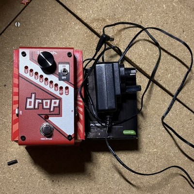 Digitech - Drop, Compact Polyphonic Drop-tune Pitch Shifter     