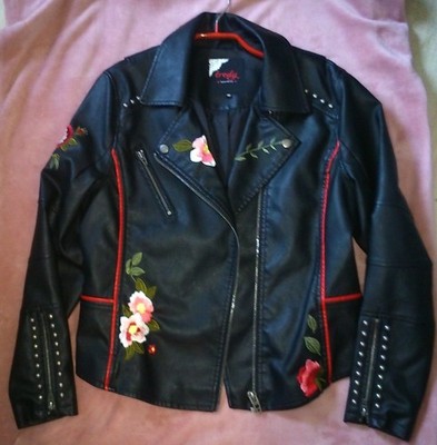 TREDY Bikerjacke Gr. 40 Kunstleder schwarz mit Stickereien NEU (ohne Etikett)
