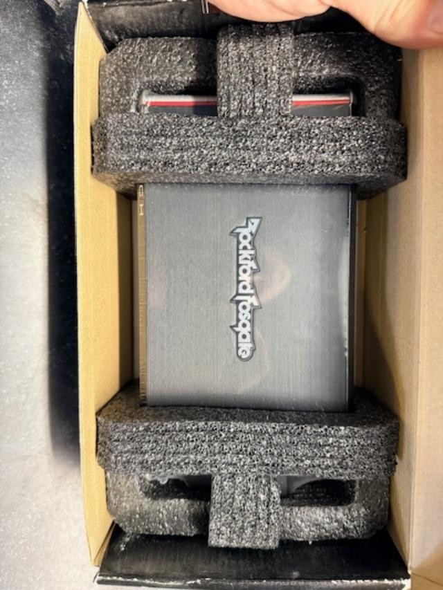 カ*ん様 美品 Rockford Fosgate PUNCH PBR500X1 ROCKFORD FOSGATE PUNCH PBR500X1 500W AMPLIFIER COMPACT MOTORCYCLE
