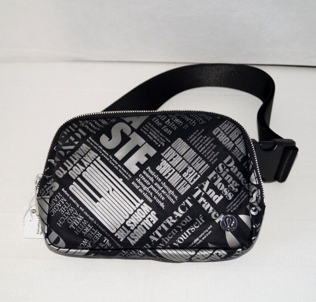 NWT Authentic LULULEMON MANIFESTO PRINT EVERYWHERE 1L Black/Silver Belt Bag
