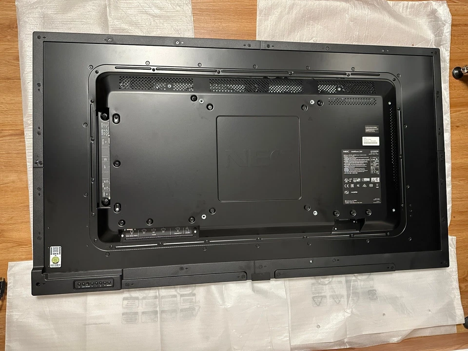 NEC MultiSync C501 Public Signage Display / Monitor 50" TOP - Bild 3 von 4