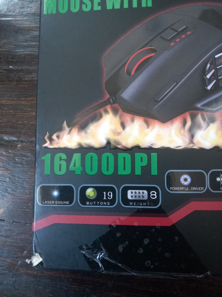 UtechSmart Venus 16400dpi High Precision Laser MMO Gaming Mouse USB  Used.... - Image 2 of 4