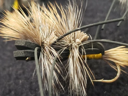 YELLOW HUMPY SIZE 6 DOUBLE IDYLWILDE FLY FISHING FLIES 