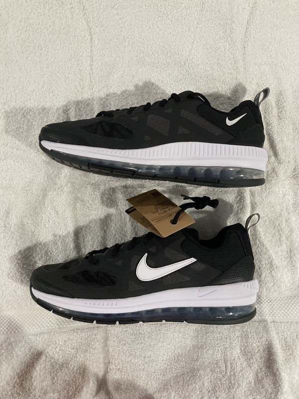 Nike Air Max Genome (Size 12) New In Box Black/White/Anthracite